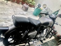 Royal Enfield Classic Gunmetal Grey