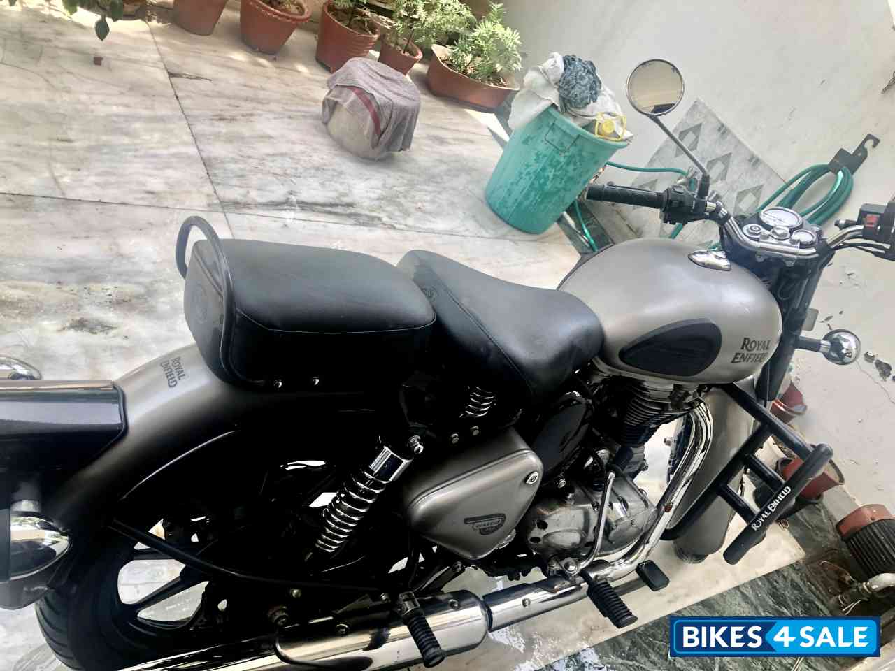 Royal Enfield Classic Gunmetal Grey
