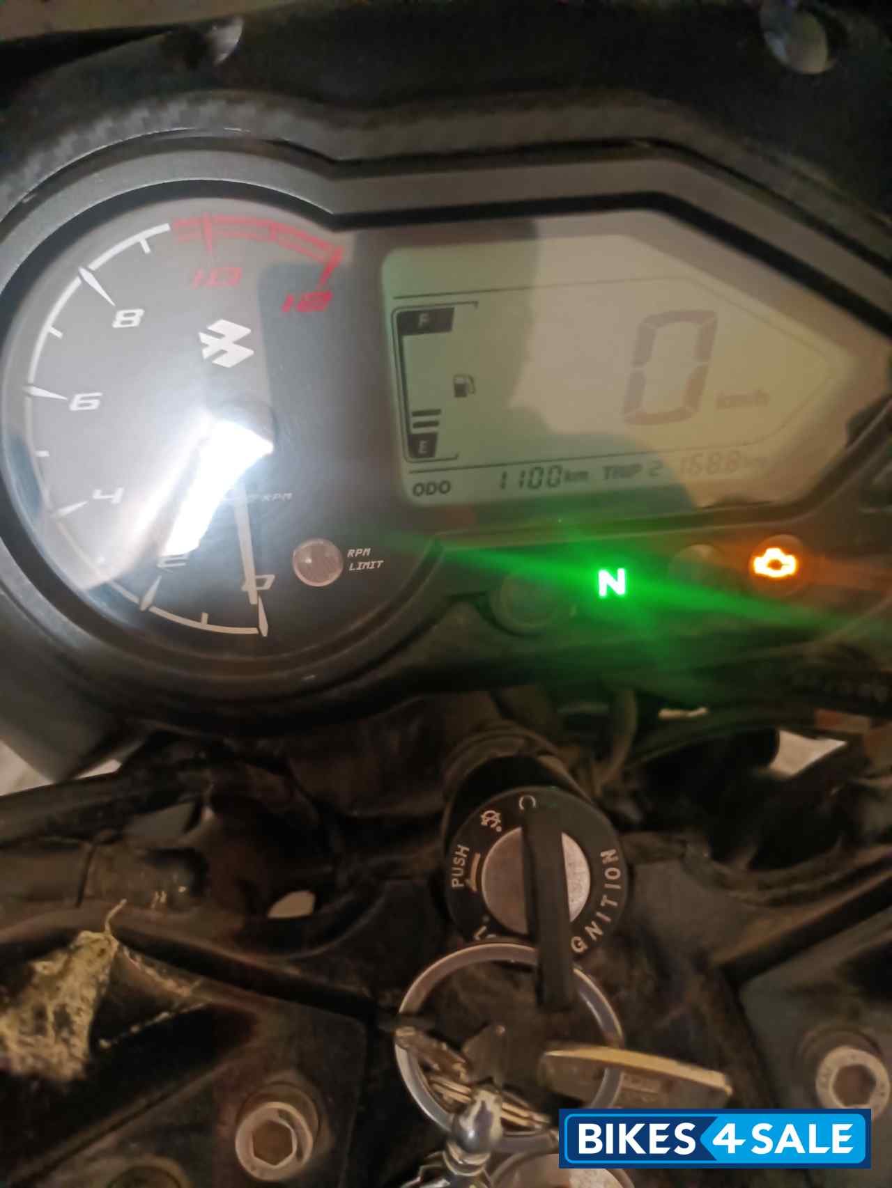 Black Bajaj Pulsar 125 Split Seat