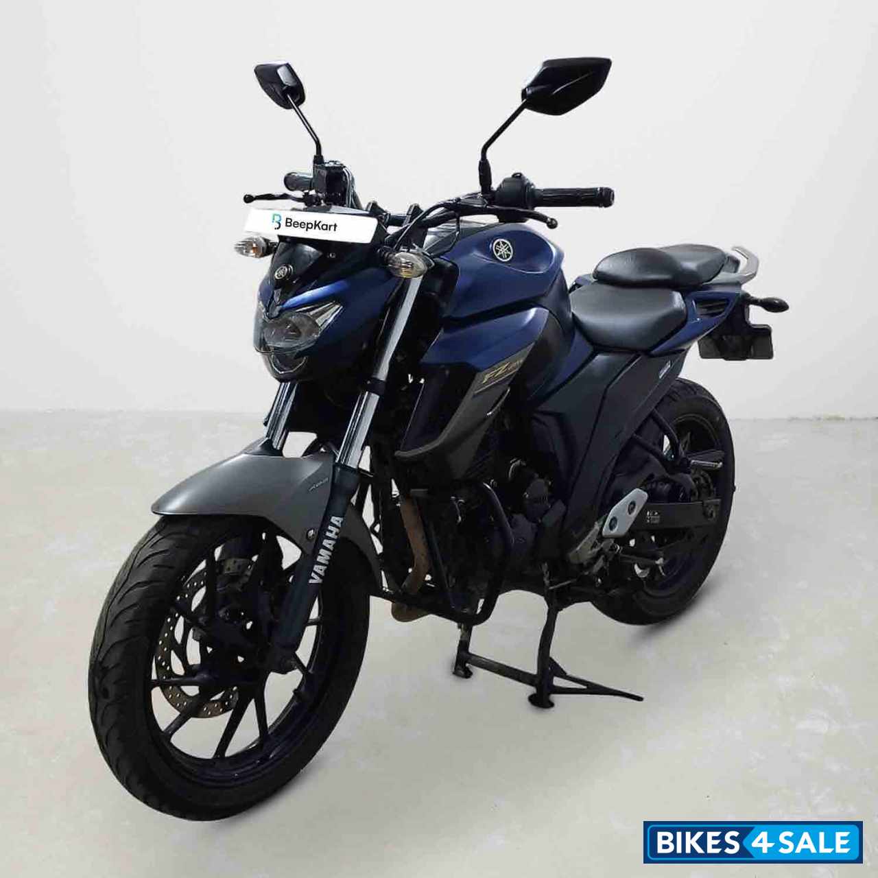 Yamaha FZ25