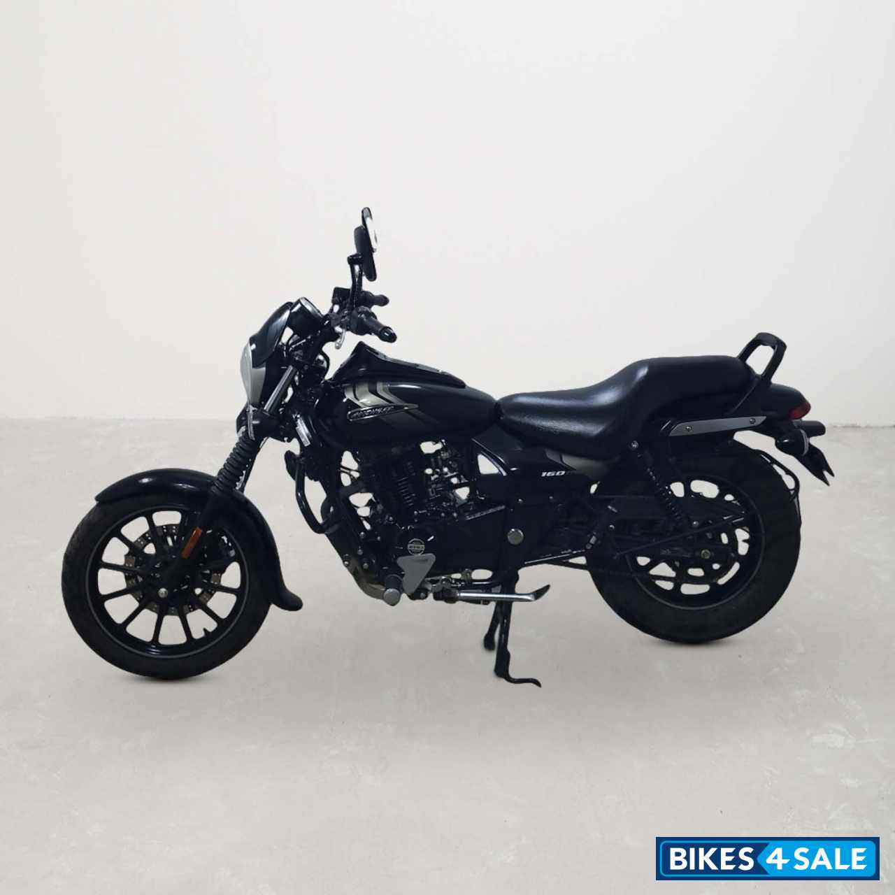 Bajaj Avenger Street 160