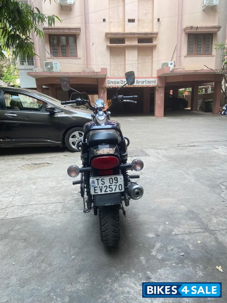 Blue Bajaj Avenger Street 160