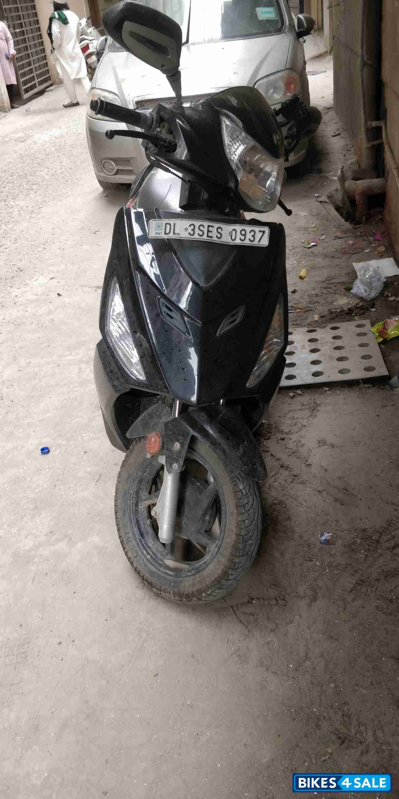 Black Red Hero Maestro Edge 110 BS6