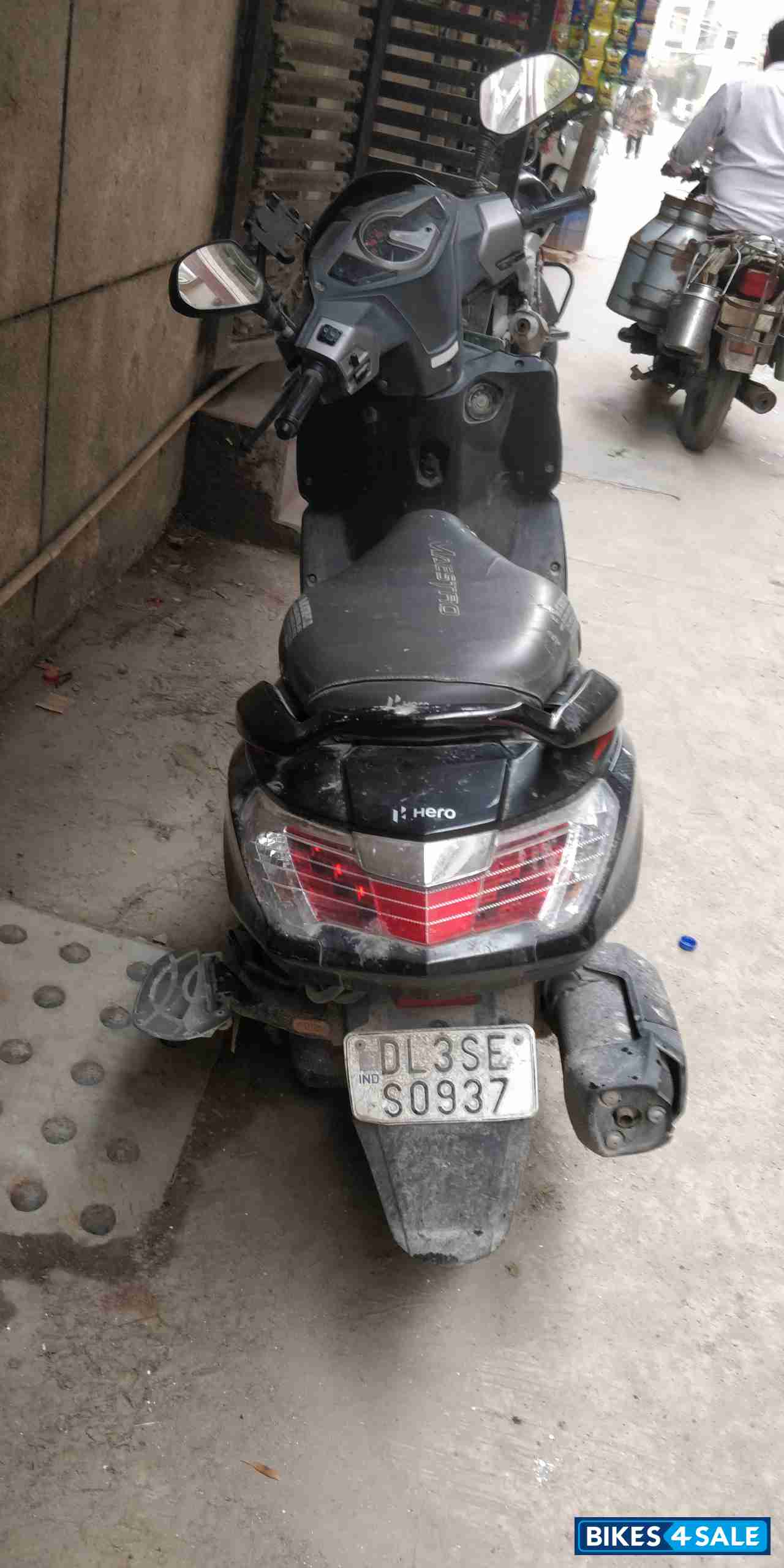 Black Red Hero Maestro Edge 110 BS6