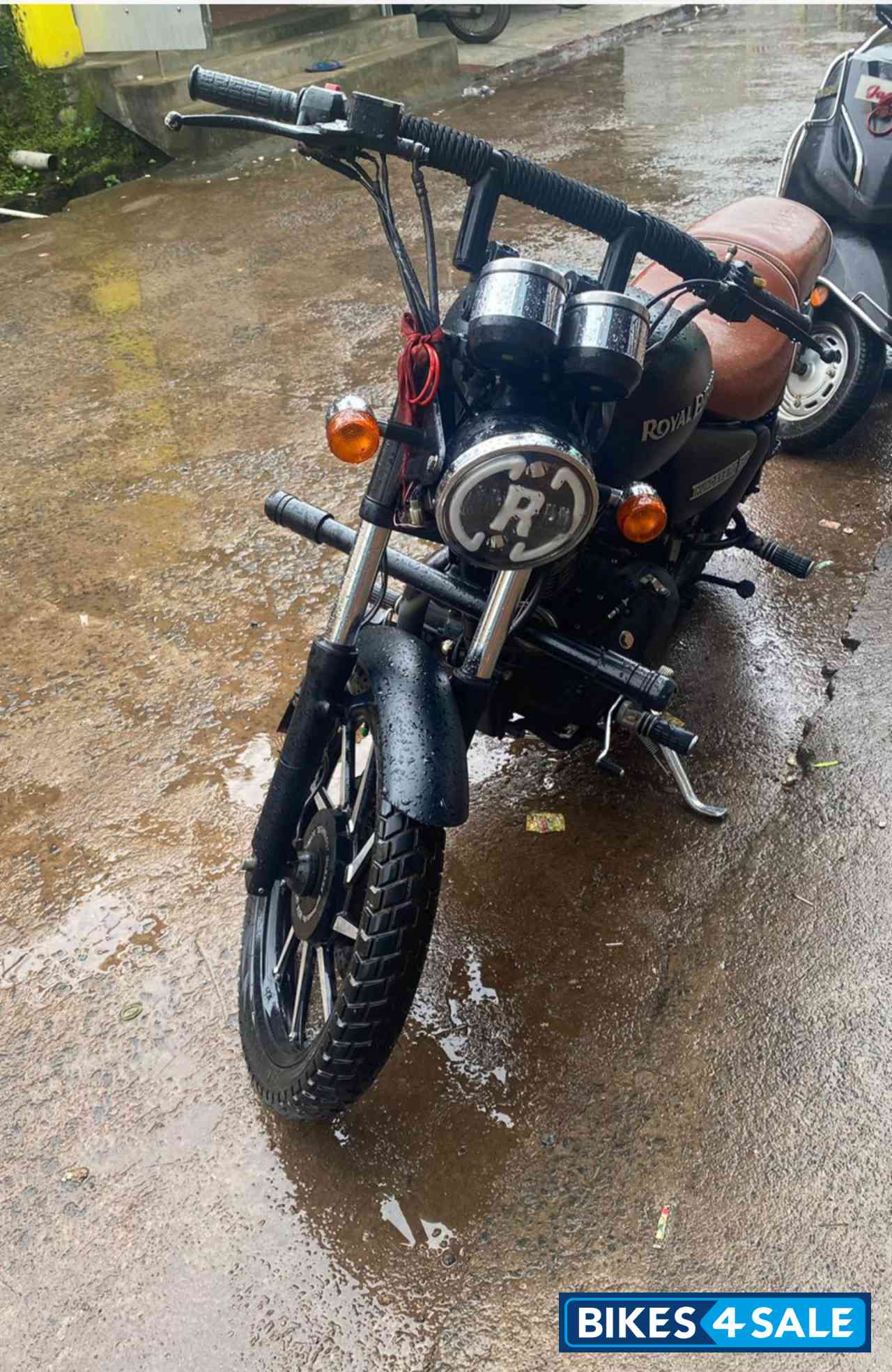 Royal Enfield Thunderbird 350