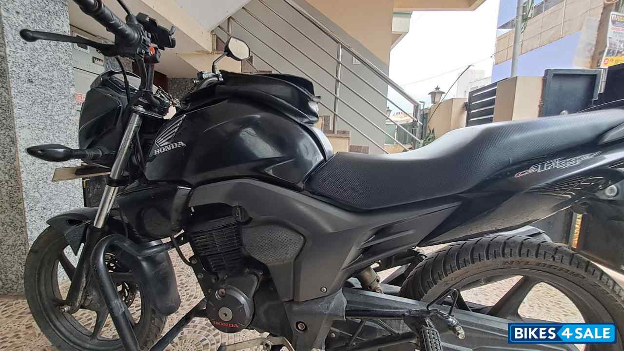 Honda CB Trigger