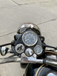 Black Royal Enfield Bullet Standard 350