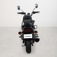 Bajaj Avenger 180 DTS-i