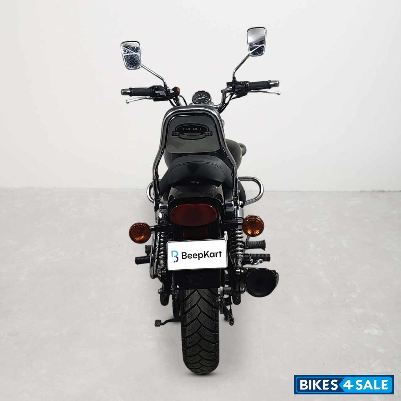Bajaj Avenger 180 DTS-i