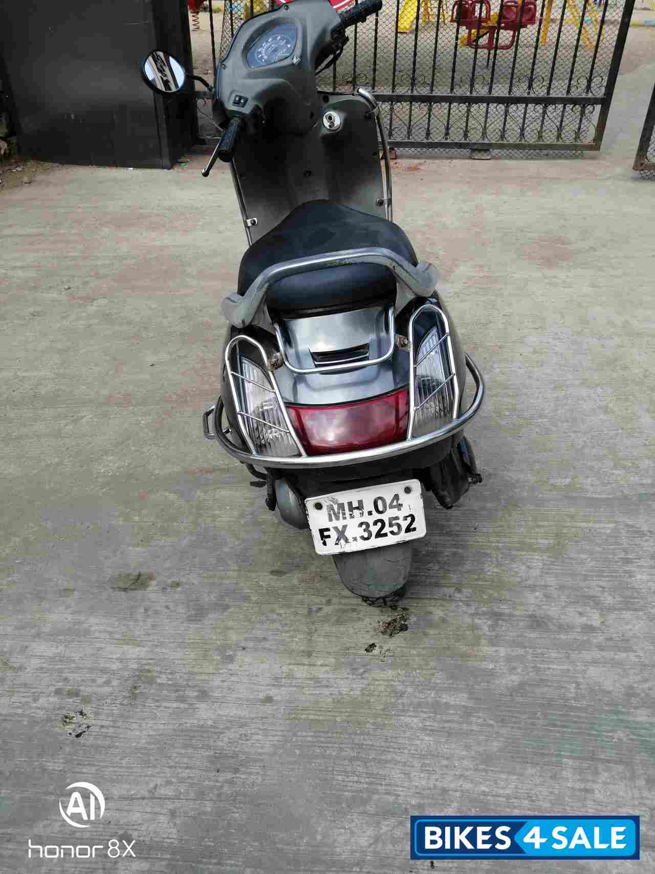 Grey Honda Activa