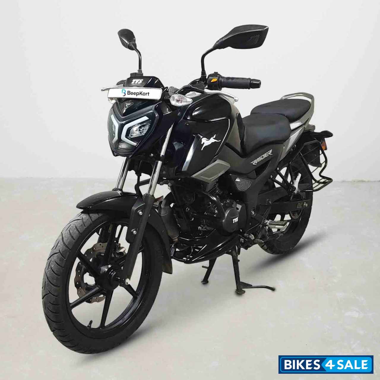 TVS Raider 125