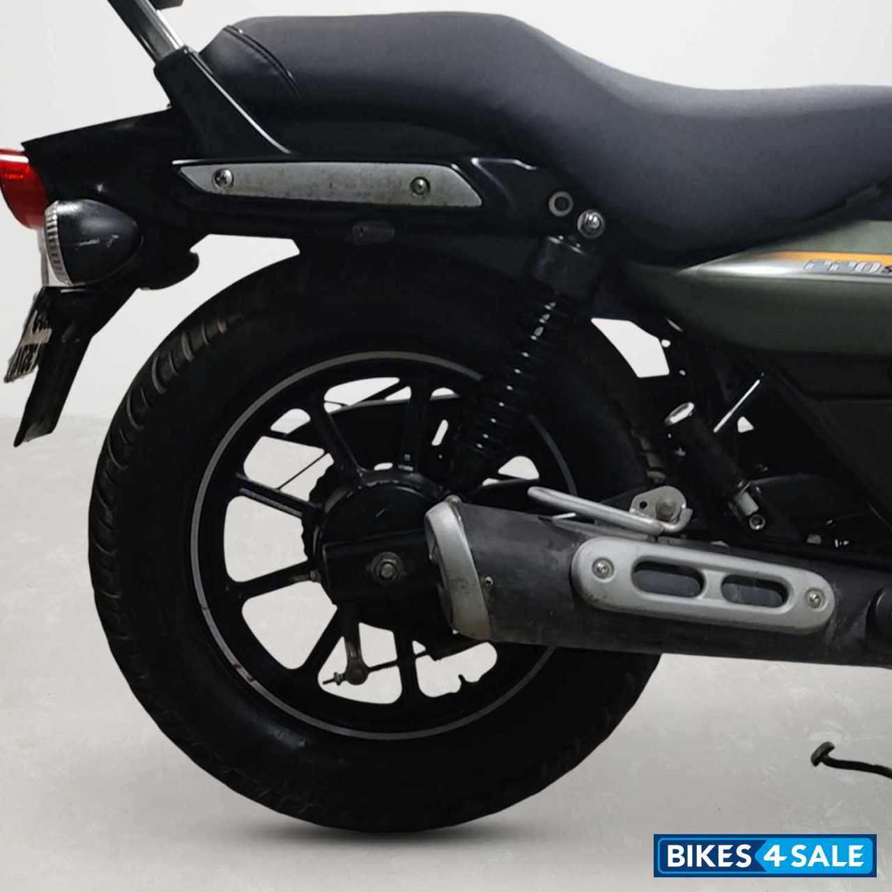 Bajaj Avenger Street 220