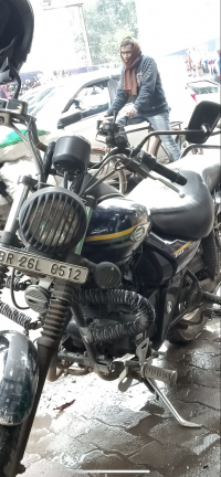 Bajaj Avenger Street 150