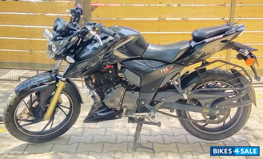 TVS Apache RTR 200 4V