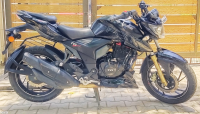 TVS Apache RTR 200 4V