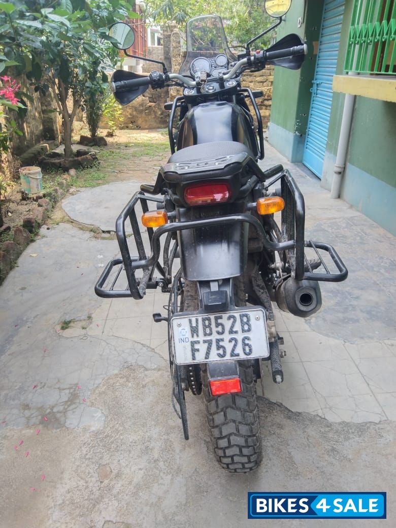 Black Royal Enfield Himalayan BS VI
