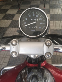Bajaj Avenger 220 DTS-i