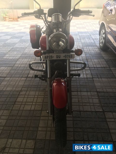 Bajaj Avenger 220 DTS-i Bajaj Avenger 220 DTS-i