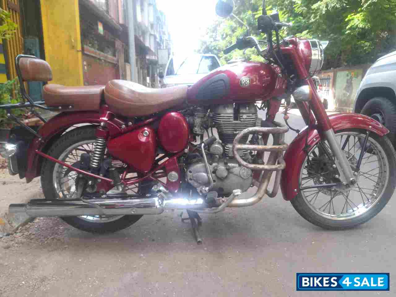 Royal Enfield Classic 500