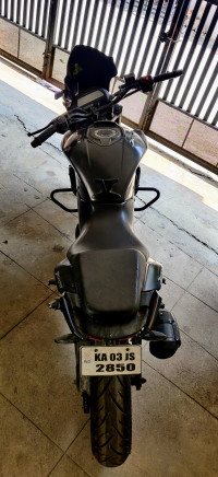 Matte Black Bajaj Dominar 400 ABS BS6