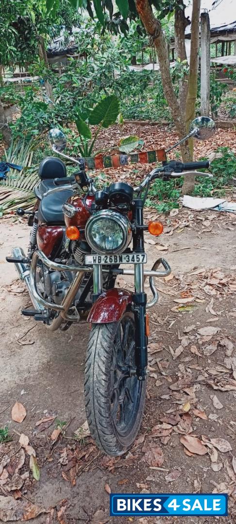 Steller Red Royal Enfield Meteor 350 Stellar