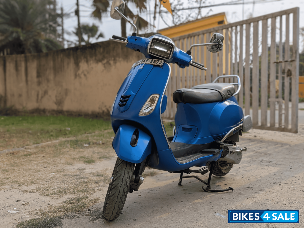 Matte Blue Vespa SXL 125 BS6