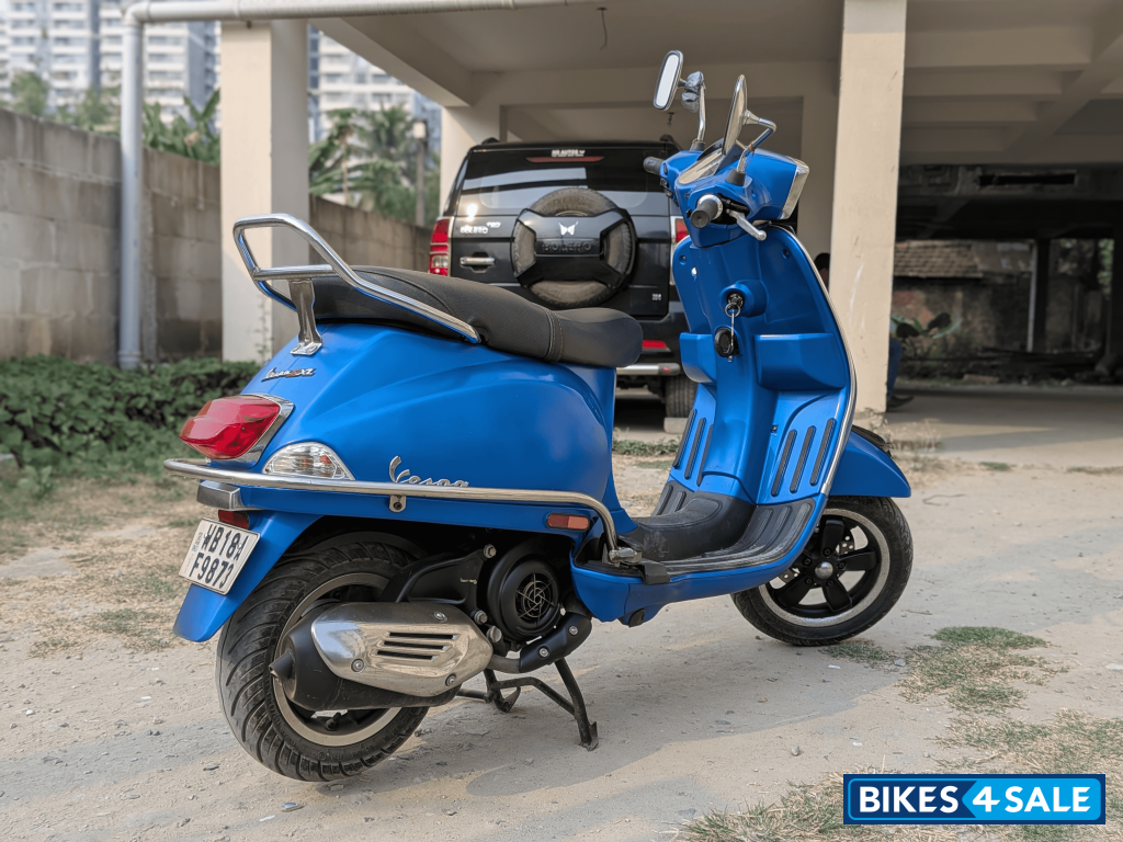 Matte Blue Vespa SXL 125 BS6