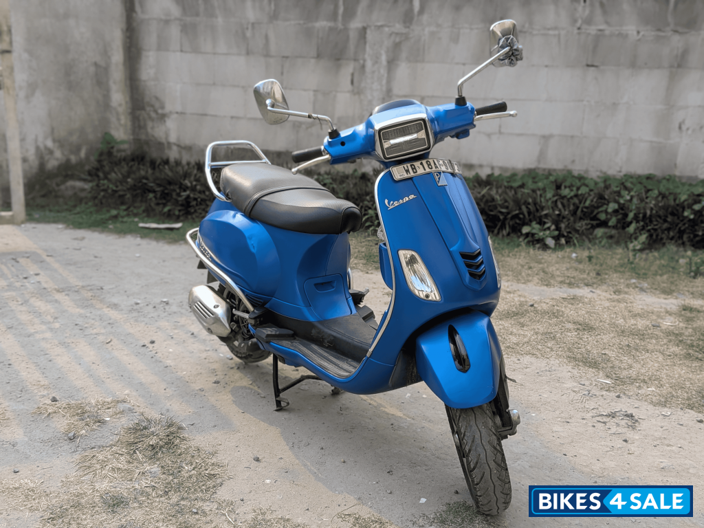 Matte Blue Vespa SXL 125 BS6