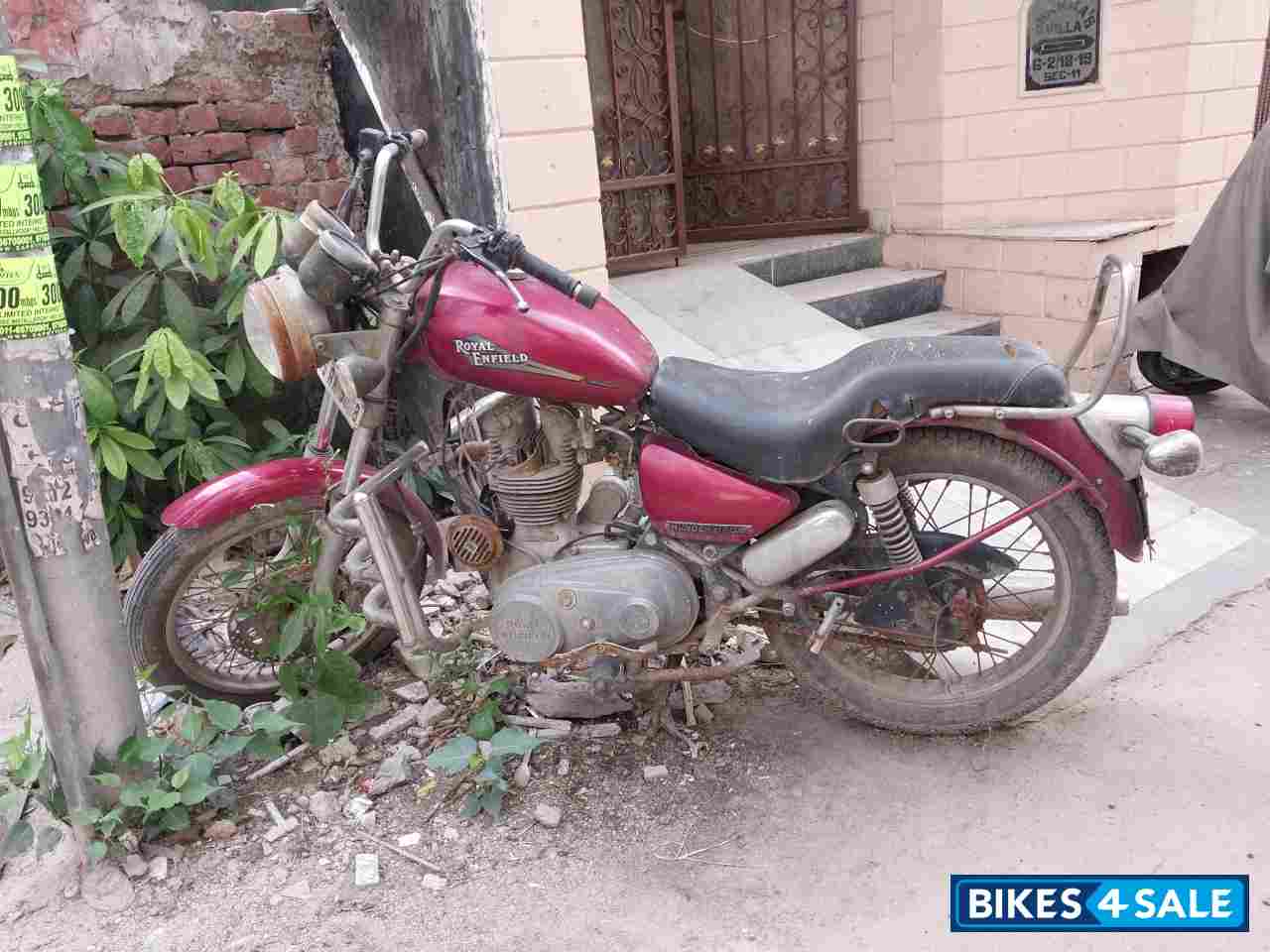 Royal Enfield Thunderbird Royal Enfield Thunderbird