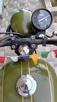 Green Jawa forty two BS6