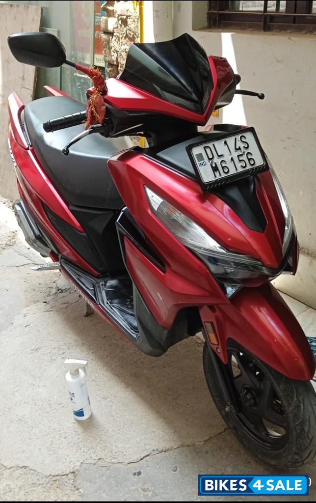 Sport Red Honda Grazia 125 BS6