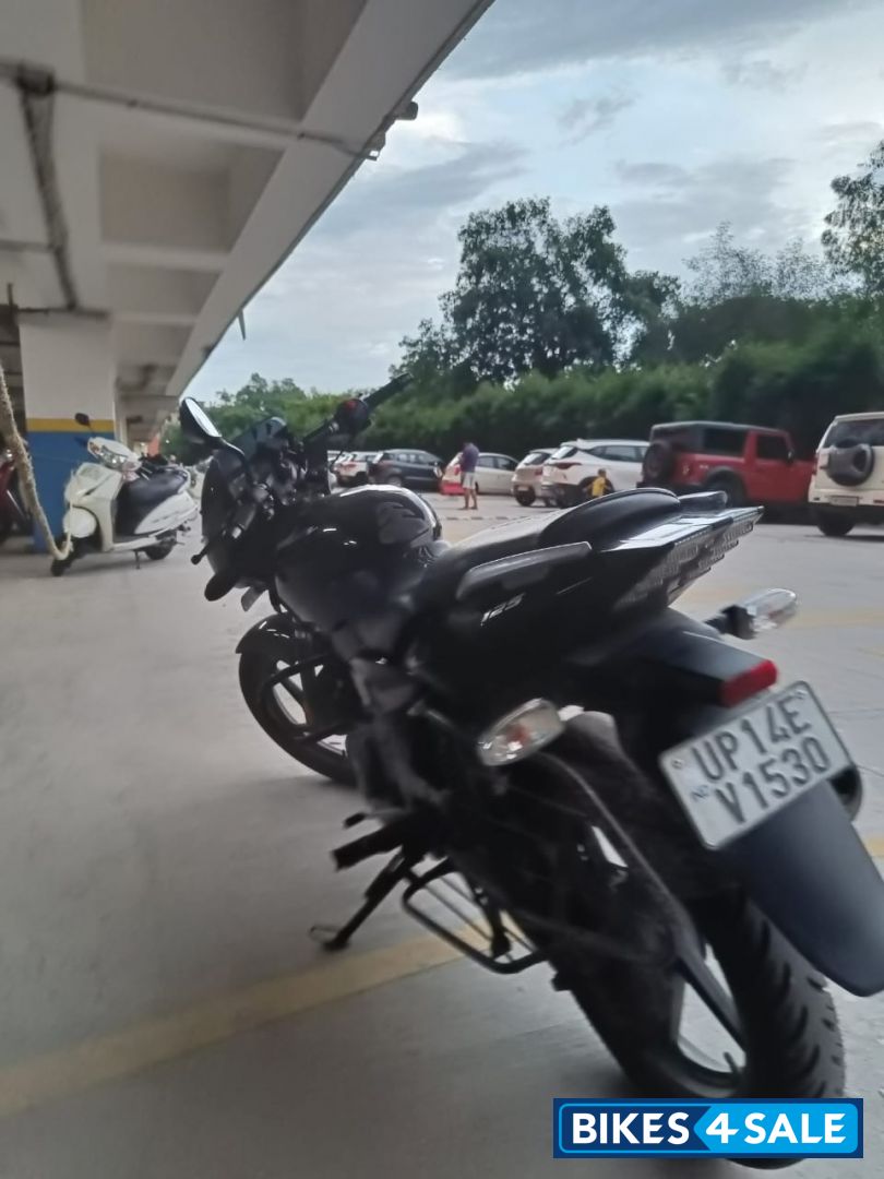 Bajaj Pulsar AS 150