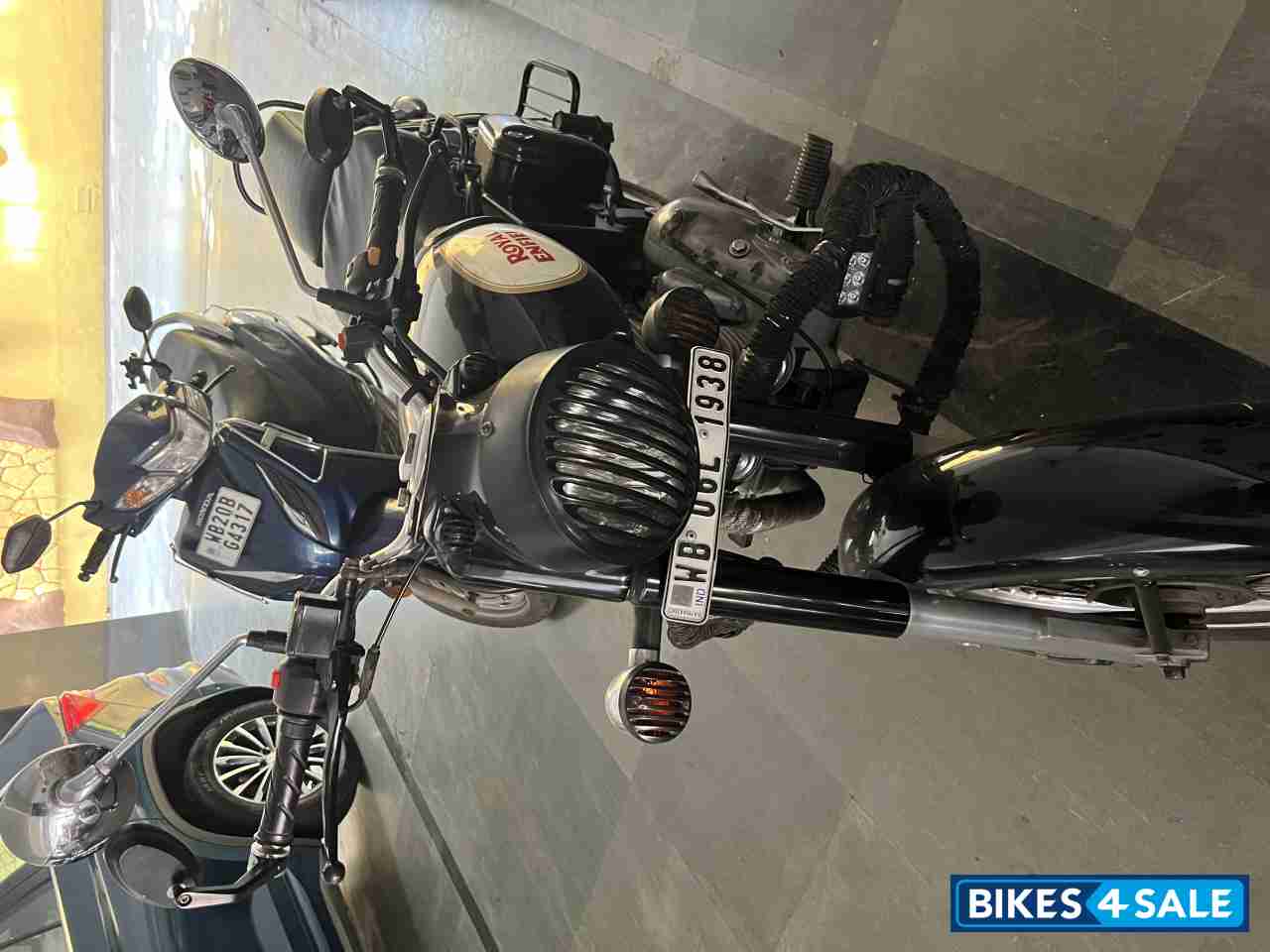 Royal Enfield Bullet 350