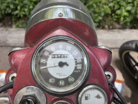 Maroon Royal Enfield Classic 500