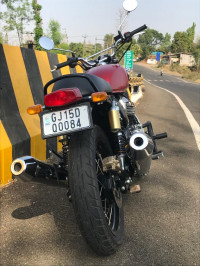 Red Royal Enfield  Interceptor650