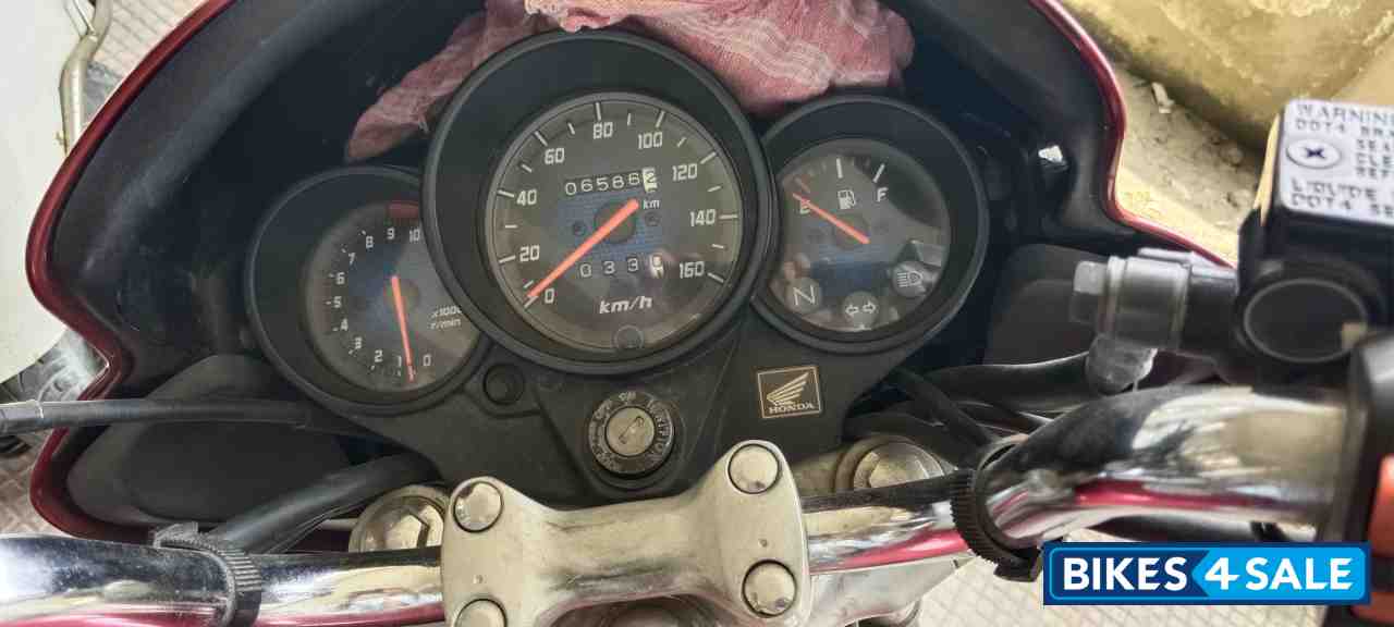 Red Honda Unicorn Red Honda Unicorn