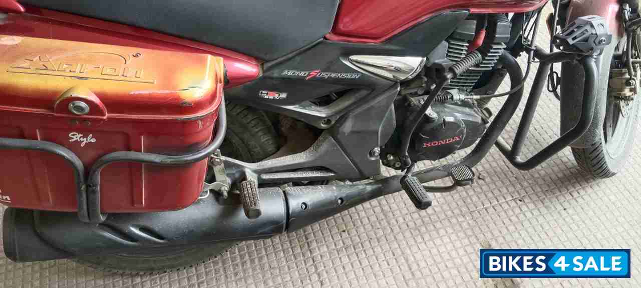 Red Honda Unicorn Red Honda Unicorn