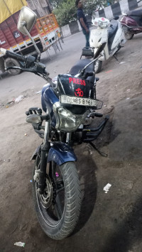 Bajaj V15