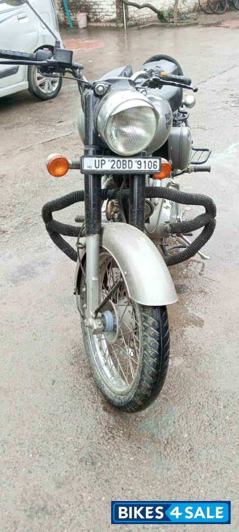Grey Royal Enfield Classic Gunmetal Grey Grey Royal Enfield Classic Gunmetal Grey