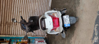 Pearl Precious White Honda Activa 5G Limited Edition
