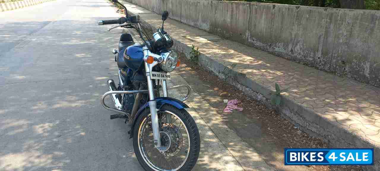 Marine Blue Royal Enfield Thunderbird 350 Marine Blue Royal Enfield Thunderbird 350