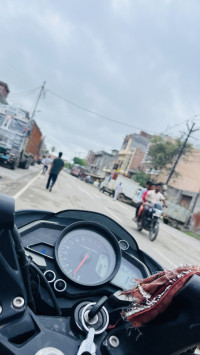 Black Bajaj Pulsar NS200