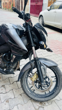 Black Bajaj Pulsar NS200