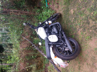 Jawa 42 Dual Channel ABS Sirius White