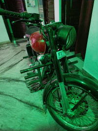 Royal Enfield Classic 350 Redditch Red