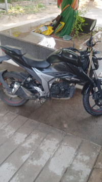 Suzuki Gixxer SF
