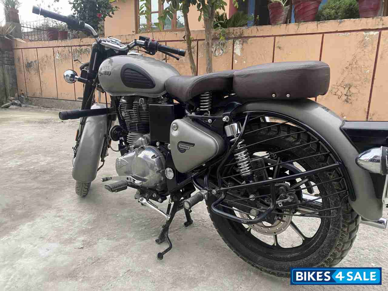Royal Enfield Classic Gunmetal Grey