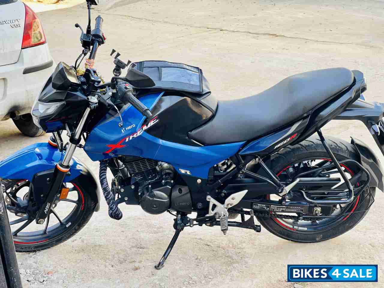 Blue Hero Xtreme 160R BS6