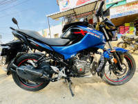 Blue Hero Xtreme 160R BS6