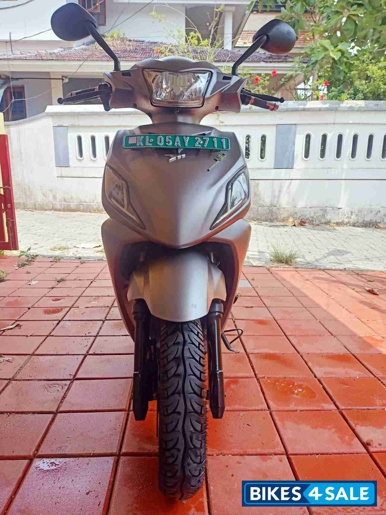 Matte Grey Pure EV Etrance Neo